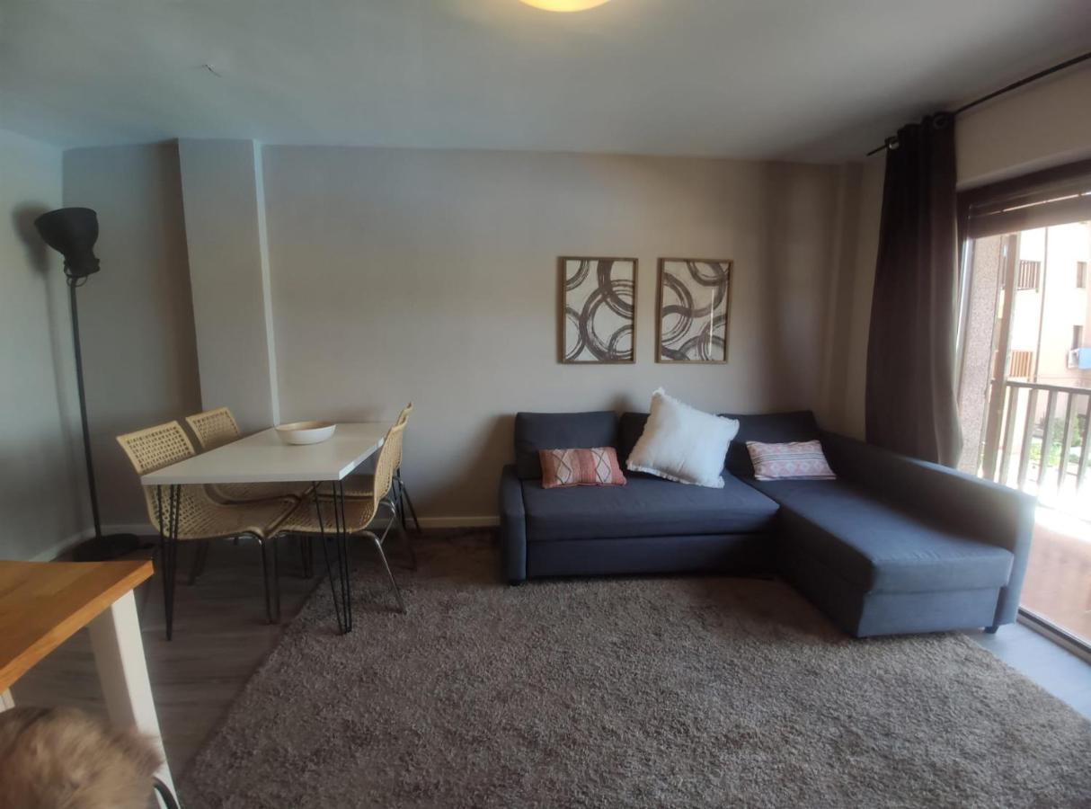 Apartamento D'Ousseau Jaca Exterior photo