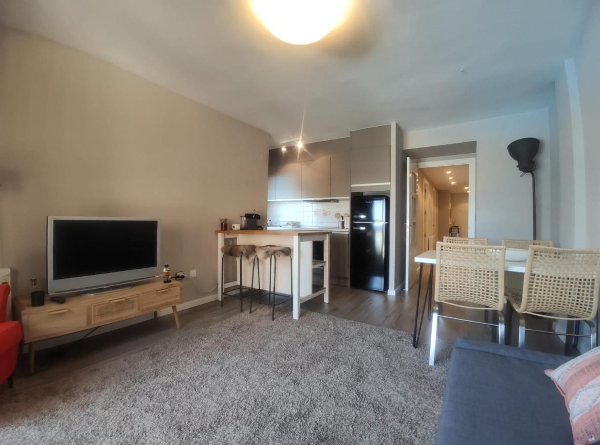 Apartamento D'Ousseau Jaca Exterior photo